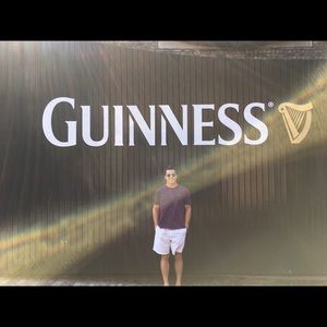 Meet your Posher, Cameron